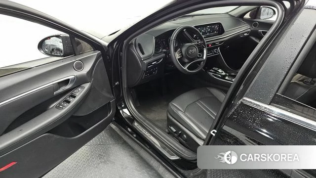 Hyundai Sonata (DN8) 2021 Черный из Кореи, фото 2