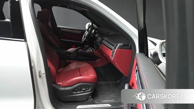Porsche Cayenne (PO536) 2022 Белый из Кореи, фото 2