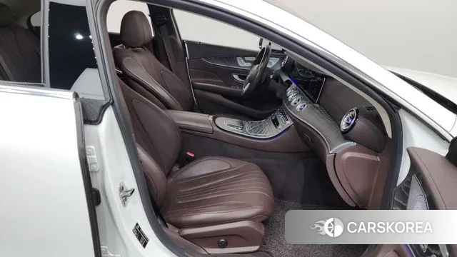 Mercedes-Benz CLS-Class C257 2021 Белый из Кореи, фото 2