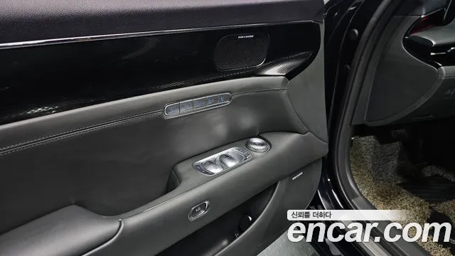 Genesis G90 (RS4) id 2686443 из Кореи 2