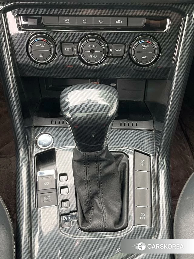 Volkswagen Tiguan L 2021 Черный из Китая, фото 2