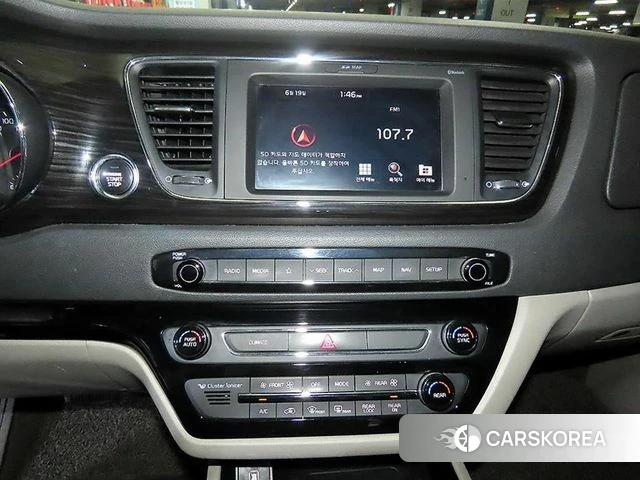 Kia The New Carnival 2019 Белый из Кореи, фото 2