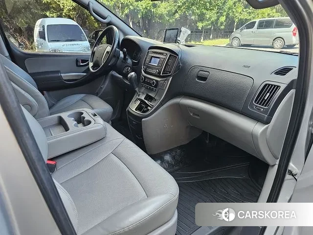 Hyundai The New Grand Starex 2019 Серебряный из Кореи, фото 2