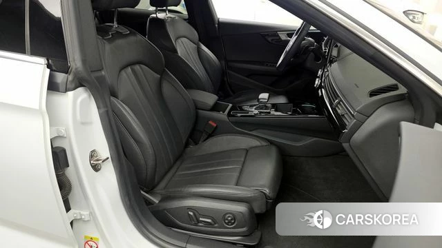 Audi A5 (F5) 2020 Белый из Кореи, фото 2