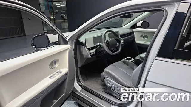 Hyundai Ionic 5 2023 Серебристо-серый из Кореи, фото 2