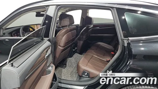 BMW 6 Series GT (G32) 2023 Черный из Кореи, фото 2