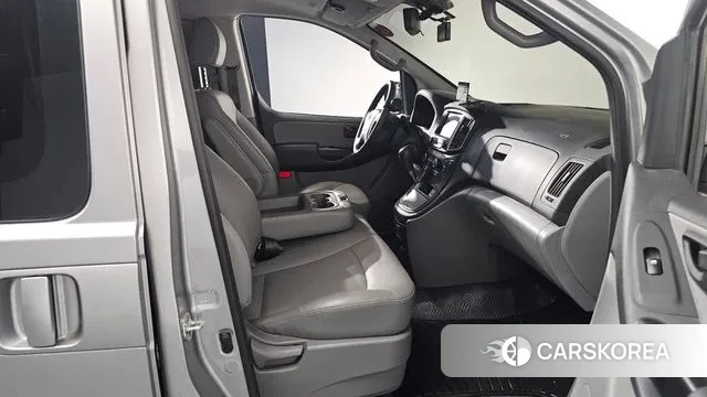 Hyundai The New Grand Starex 2020 Серебряный из Кореи, фото 2