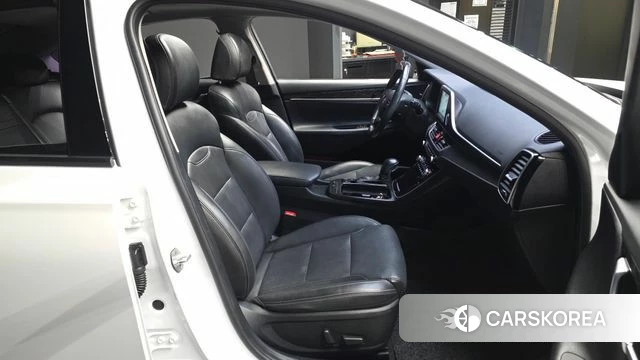 Hyundai Grandeur IG 2019 Белый из Кореи, фото 2