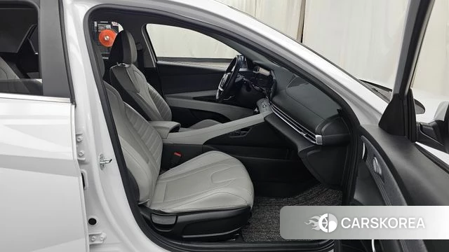 Hyundai Avante (CN7) 2021 Белый из Кореи, фото 2