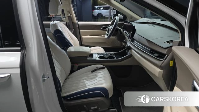 Kia The New Carnival 4th Generation 2025 Белый из Кореи, фото 2