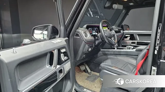 Mercedes-Benz G-Class W463b 2023 Черный из Кореи, фото 2