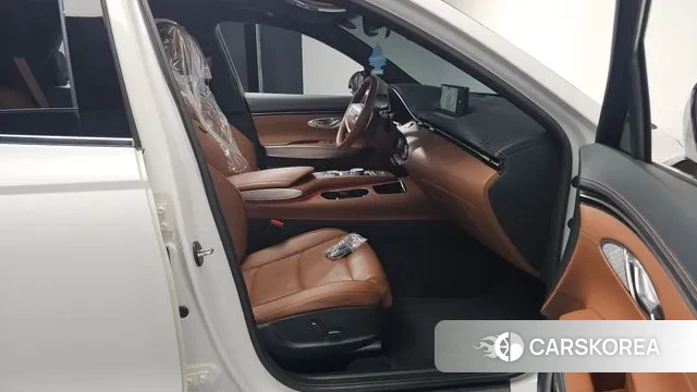 Genesis GV70 2022 Белый из Кореи, фото 2