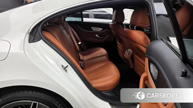 Mercedes-Benz CLS-Class C257 2023 Белый из Кореи, фото 2