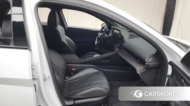 Hyundai Avante (CN7) 2022 Белый из Кореи, фото 2