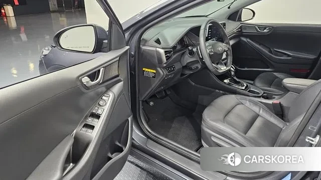 Hyundai The New Ionic Hybrid 2019 Серый из Кореи, фото 2