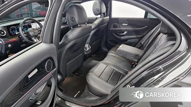 Mercedes-Benz E-Class W213 2020 Серый из Кореи, фото 2