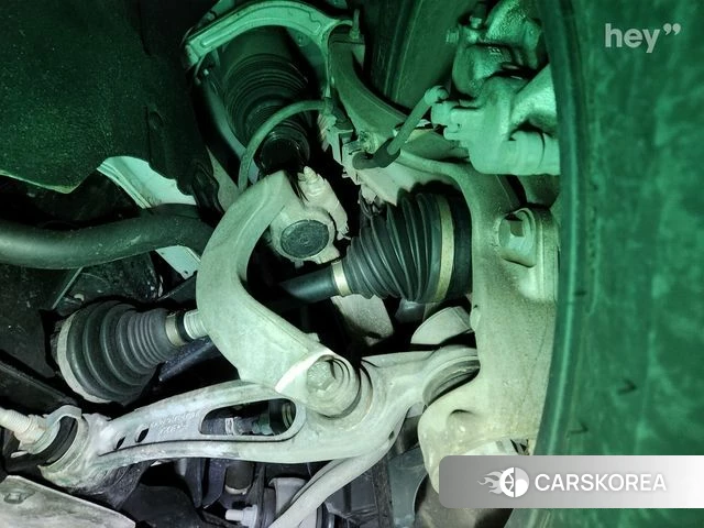 Land Rover Defender (L663) 2024 Белый из Кореи, фото 2