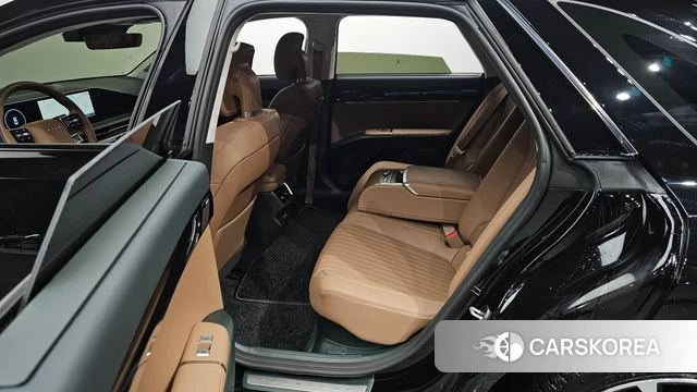 Hyundai Grandeur Hybrid (GN7) 2025 Черный из Кореи, фото 2