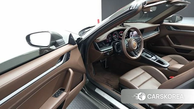 Porsche 911(992) 2023 Серый из Кореи, фото 2