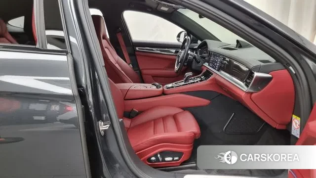 Porsche Panamera (971) 2018 Серый из Кореи, фото 2