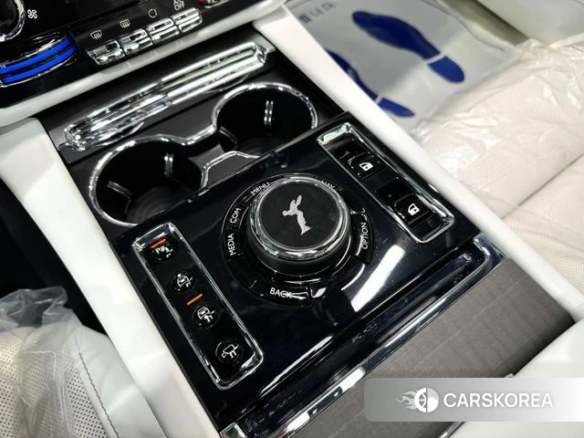 Rolls-Royce Ghost 2nd Generation 2021 Белый из Кореи, фото 2