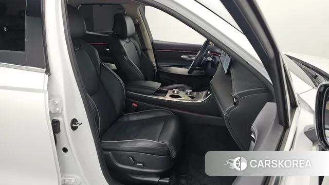 Genesis GV70 2024 Белый из Кореи, фото 2