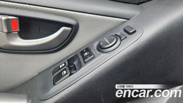 Hyundai The New Grand Starex 2018 Белый из Кореи, фото 2