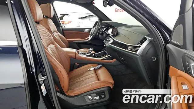 BMW X7 (G07) id 2659739 из Кореи 2