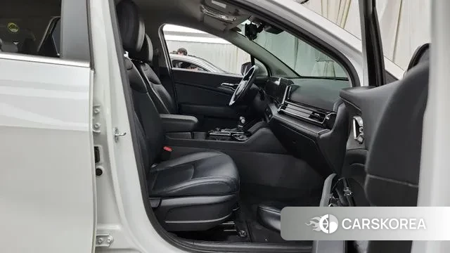 Kia Sportage 5th Generation 2022 Белый из Кореи, фото 2