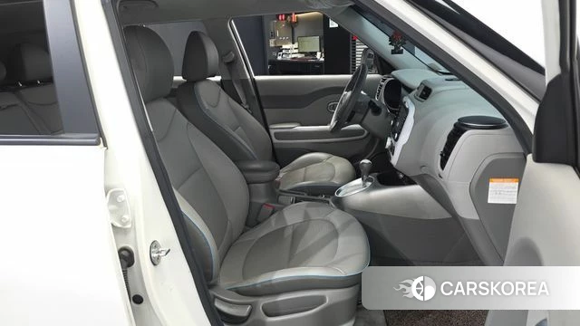 Kia Soul EV 2018 Белый из Кореи, фото 2