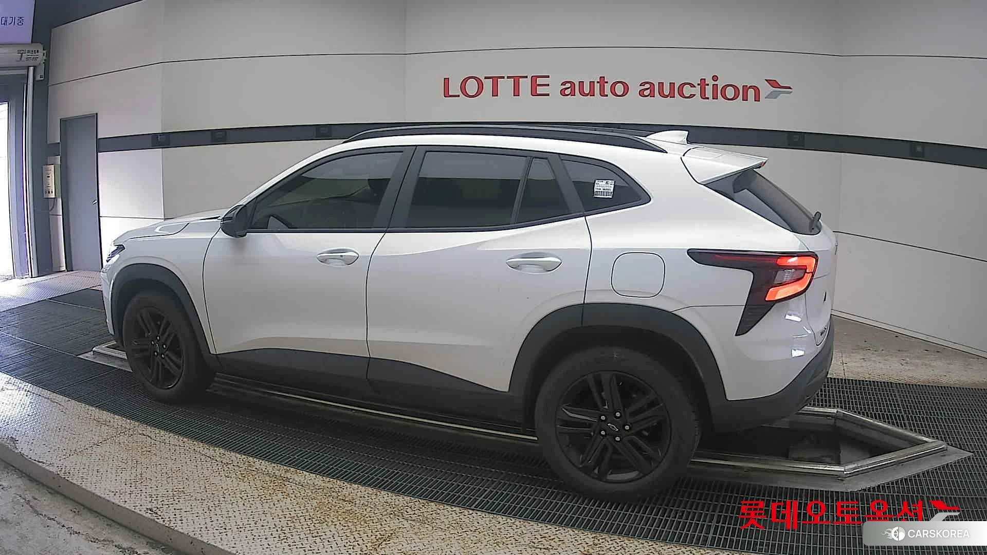 Korea G M Trax 1.2 Turbo 2024 Pure White из Кореи, фото 2