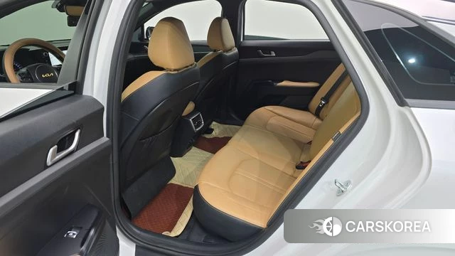 Kia K5 3rd generation 2023 Белый из Кореи, фото 2