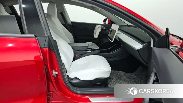 Tesla Model 3 2020 Красный из Кореи, фото 2