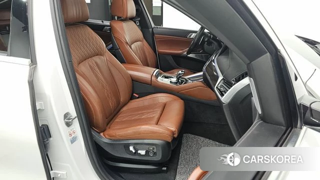 BMW X6 (G06) 2021 Белый из Кореи, фото 2