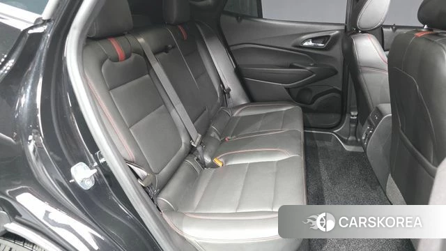 Chevrolet (GM Daewoo) Trax Crossover 2023 Черный из Кореи, фото 2
