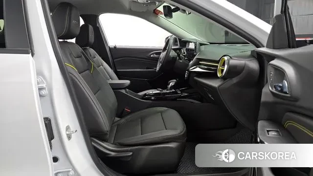 Chevrolet (GM Daewoo) Trax Crossover 2024 Белый из Кореи, фото 2