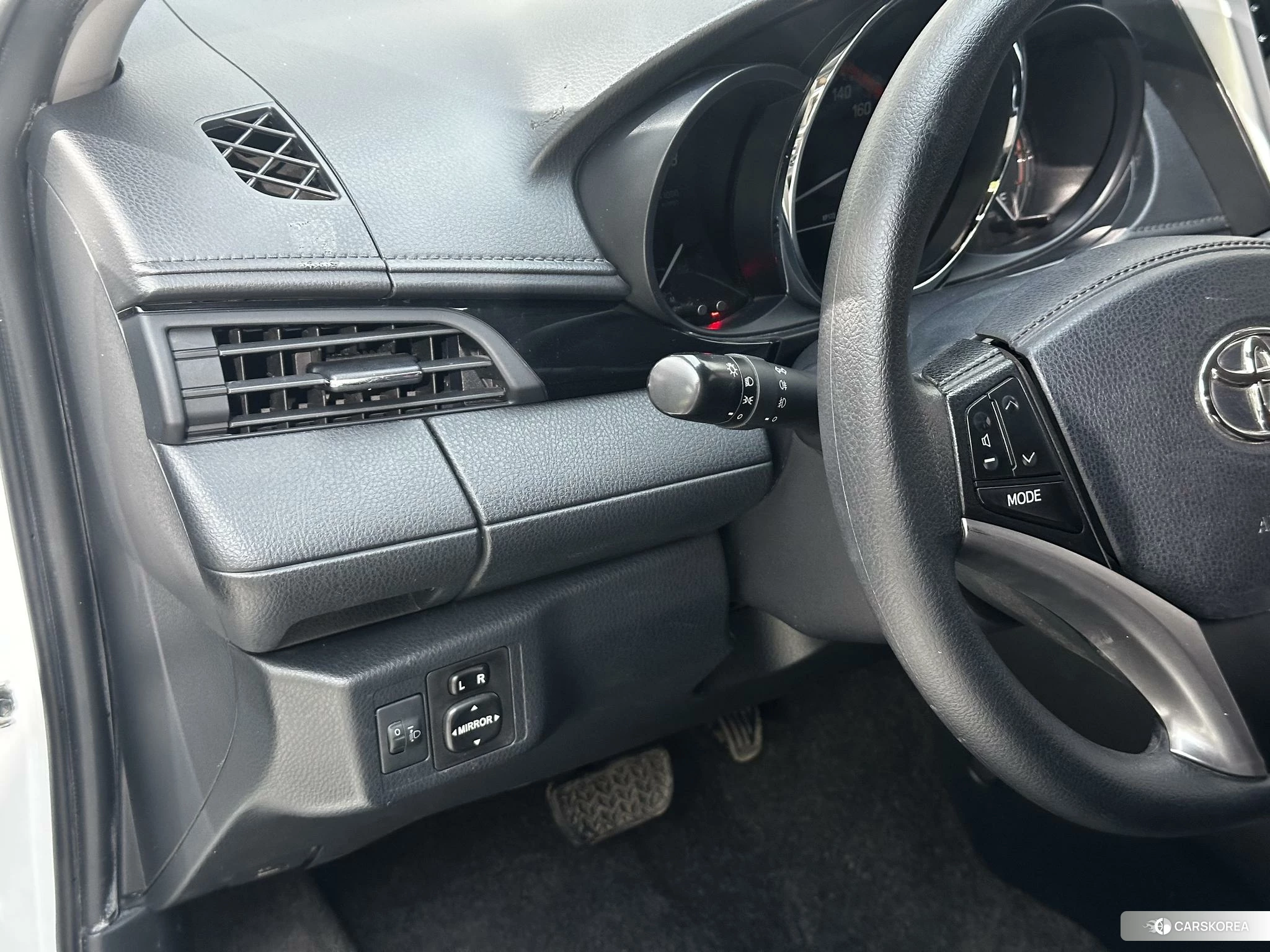 Toyota Yaris L 2021 Белый из Китая, фото 2