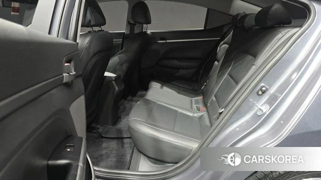 Hyundai Avante AD 2018 Серый из Кореи, фото 2