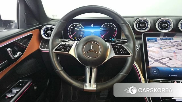 Mercedes-Benz C-Class W206 2023 Белый из Кореи, фото 2