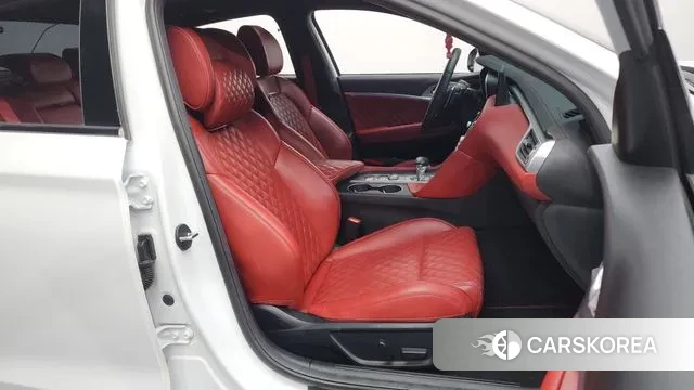 Genesis The New G70 2021 Белый из Кореи, фото 2