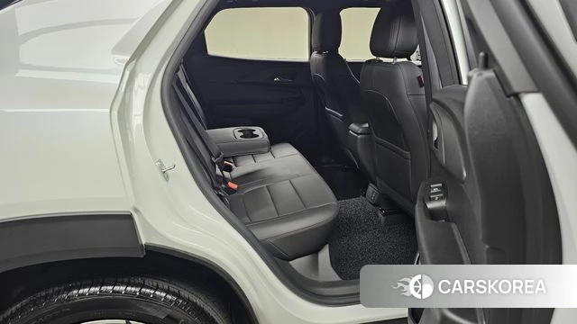 Chevrolet (GM Daewoo) The New Trail Blazer 2023 Белый из Кореи, фото 2