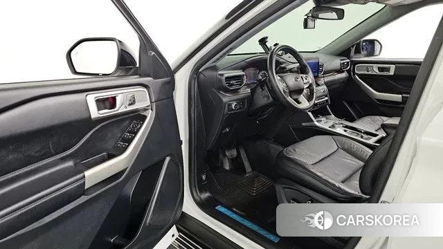 Ford Explorer 6th Generation 2020 Белый из Кореи, фото 2