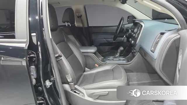 Chevrolet (GM Daewoo) Real New Colorado 2021 Черный из Кореи, фото 2