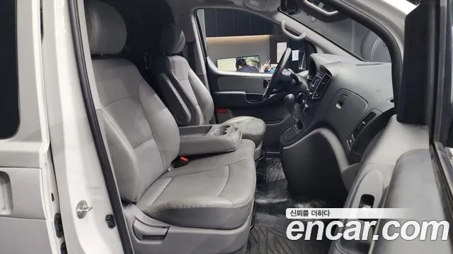 Hyundai The New Grand Starex 2018 Белый из Кореи, фото 2