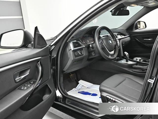BMW 4 Series (F32) 2019 Черный из Кореи, фото 2