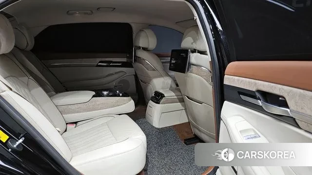 Genesis G90 2021 Черный из Кореи, фото 2