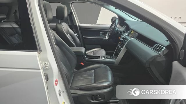 Land Rover Discovery Sports 2018 Белый из Кореи, фото 2