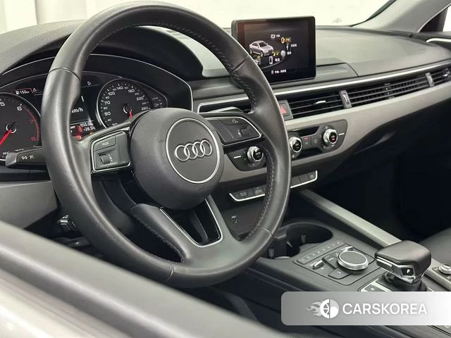 Audi A4L 2019 Белый из Китая, фото 2