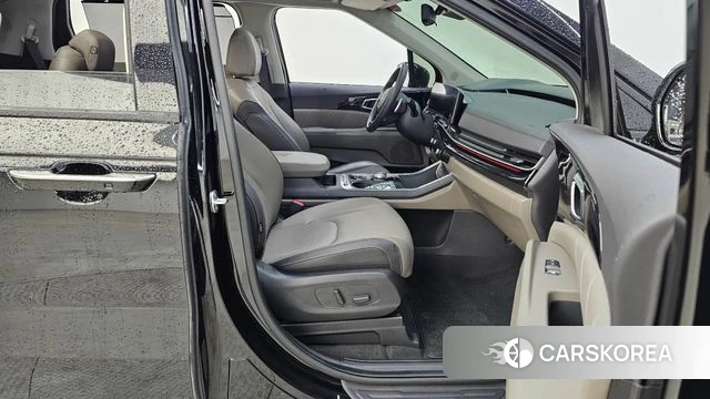 Kia The New Carnival 4th Generation 2024 Черный из Кореи, фото 2