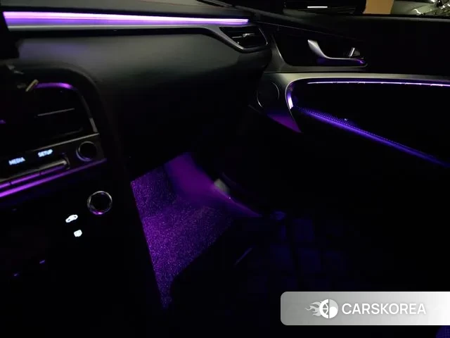 Genesis The New G70 2023 Белый из Кореи, фото 2